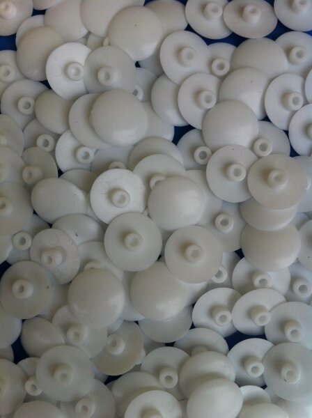 SW 4 AussenØ13mm Abdeckkappen für Innensechskant Reinweiss RAL 9010 - 50 Stück